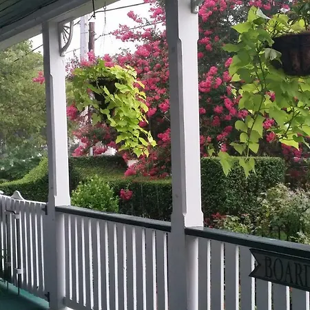 Barclay Cottage Bed And Breakfast
